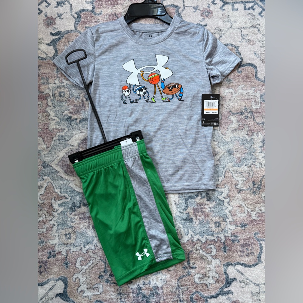 Under Armour boys size 7 matching set new